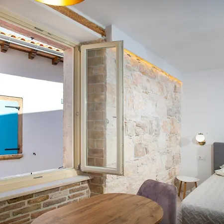 And Luan Apartment *
