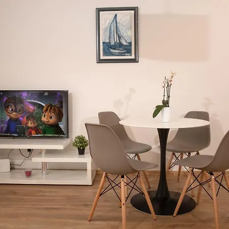 And Luan Apartment *
