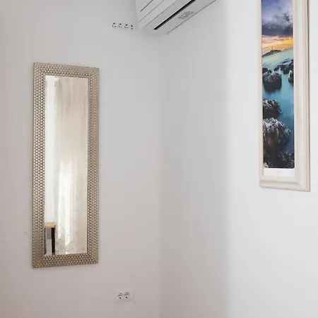 And Luan Apartment *