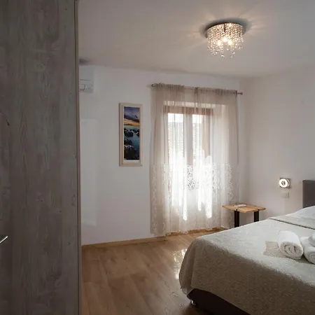 And Luan Apartment *